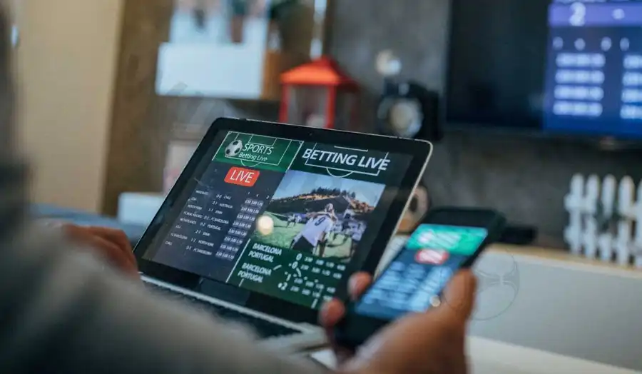 Asian Total Goals betting offers different betting lines, typically displayed in decimal formats such as 2.25, 2.5, 2.75, and 3.0