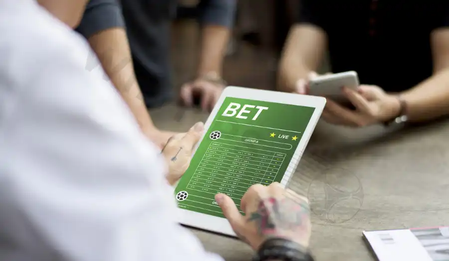 One of the biggest mistakes in live betting is placing wagers without proper analysis
