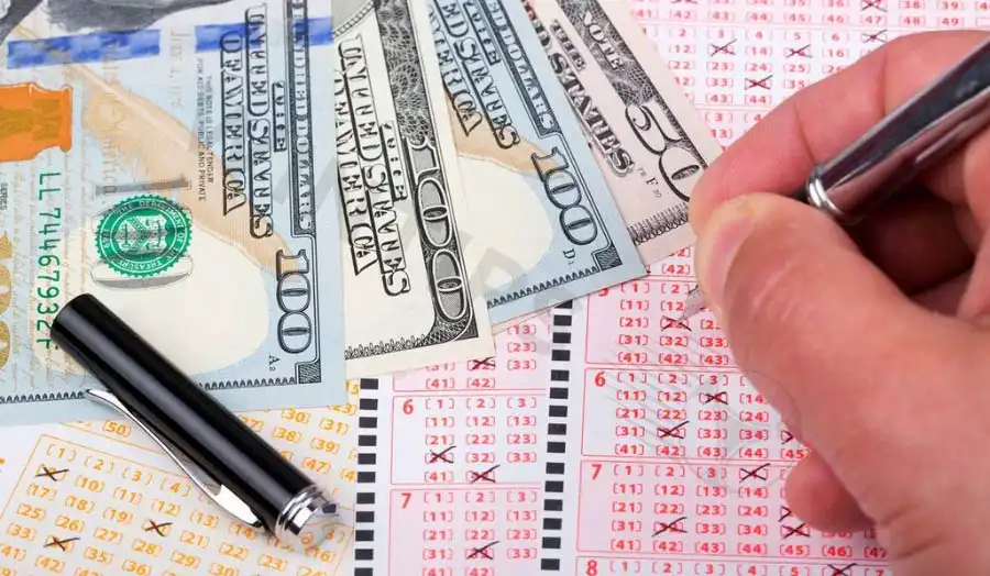 One of the primary reasons bettors gravitate toward negative odds is the increased chance of success